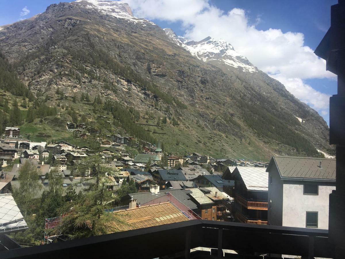 Haus Colmar Apartment Zermatt Exterior photo